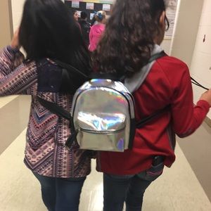 Meet your Posher, Eddice